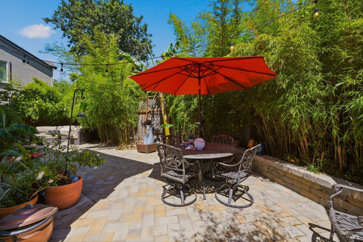 86 Black Walnut Lane Napa CA 94559