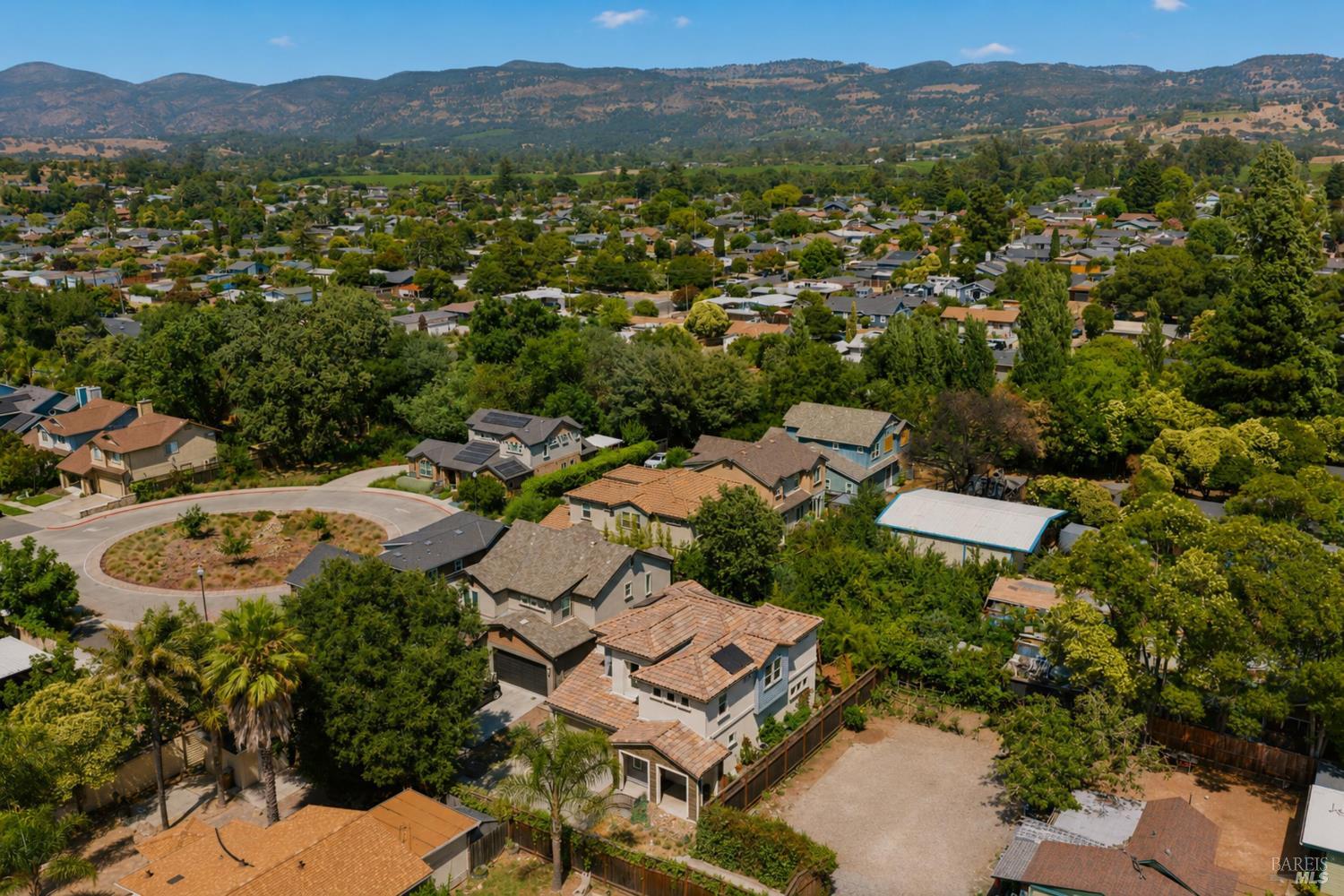 86 Black Walnut Lane Napa CA 94559