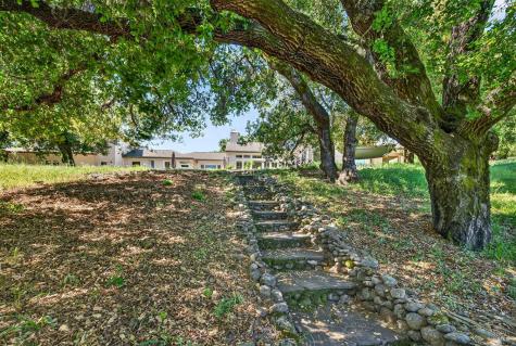 8373 Singing Hills Trail Santa Rosa CA 95404