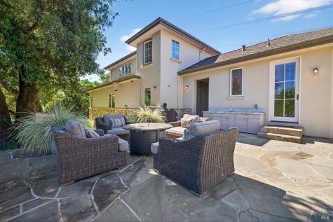 8373 Singing Hills Trail Santa Rosa CA 95404