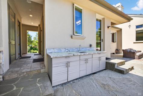 8373 Singing Hills Trail Santa Rosa CA 95404