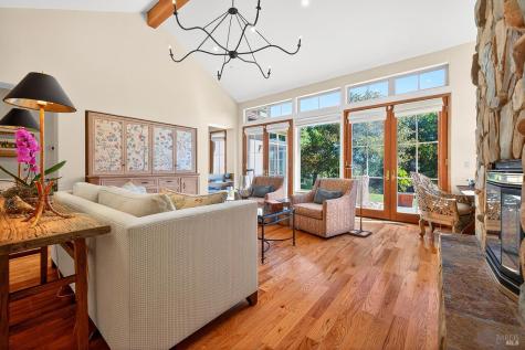 8373 Singing Hills Trail Santa Rosa CA 95404
