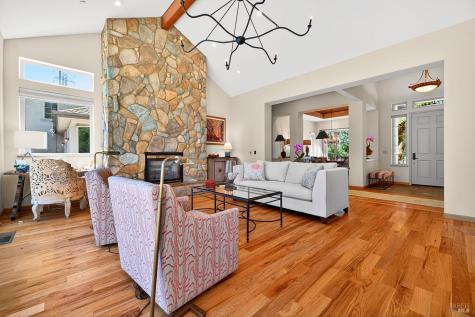 8373 Singing Hills Trail Santa Rosa CA 95404