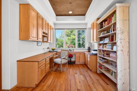 8373 Singing Hills Trail Santa Rosa CA 95404