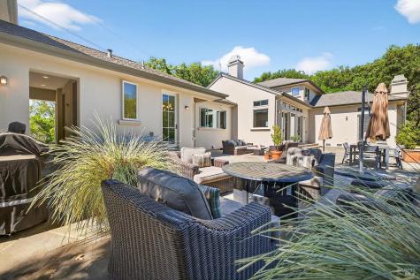 8373 Singing Hills Trail Santa Rosa CA 95404