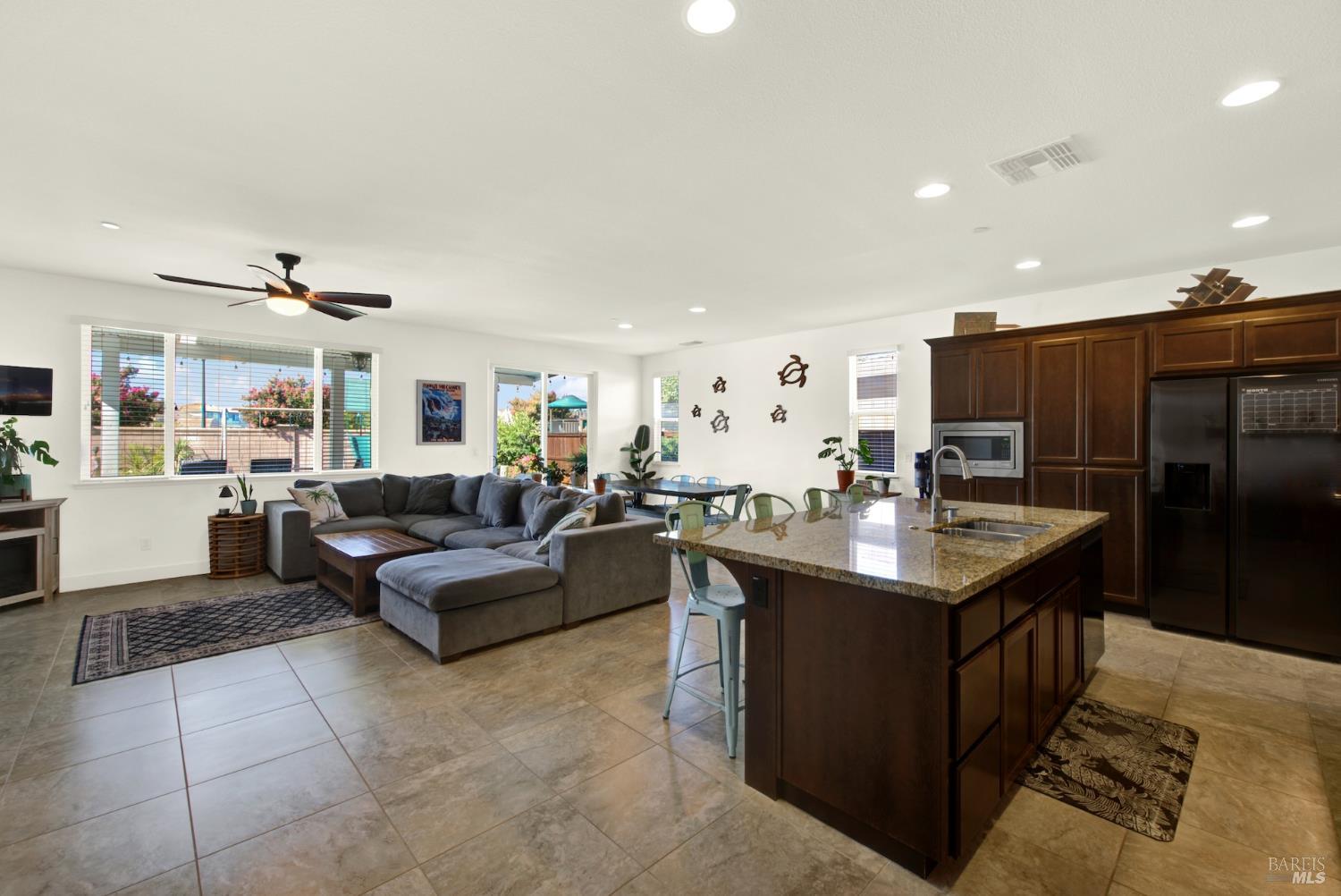 426 Crimson Circle Vacaville CA 95687