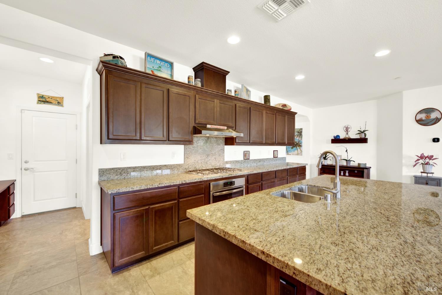 426 Crimson Circle Vacaville CA 95687