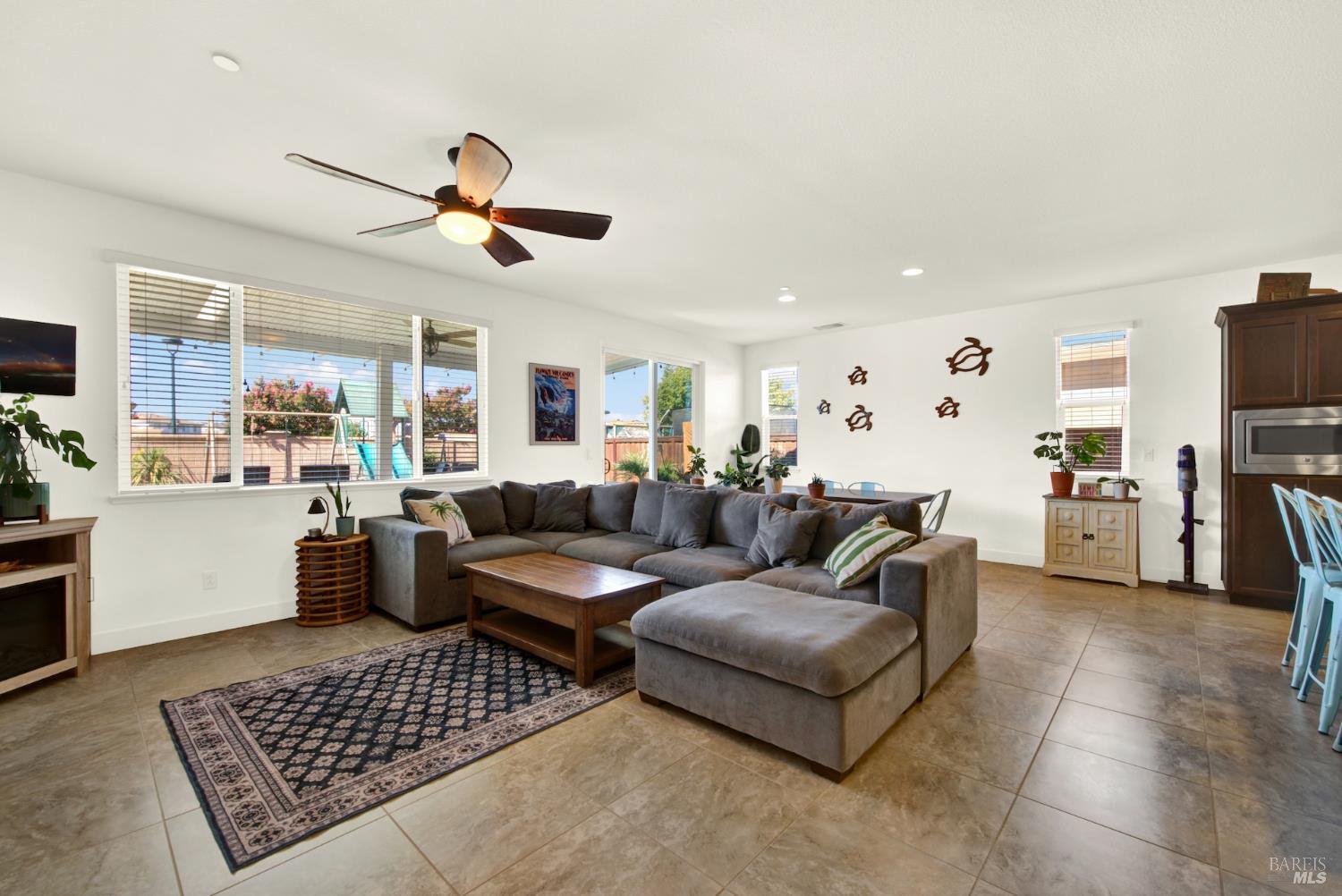 426 Crimson Circle Vacaville CA 95687