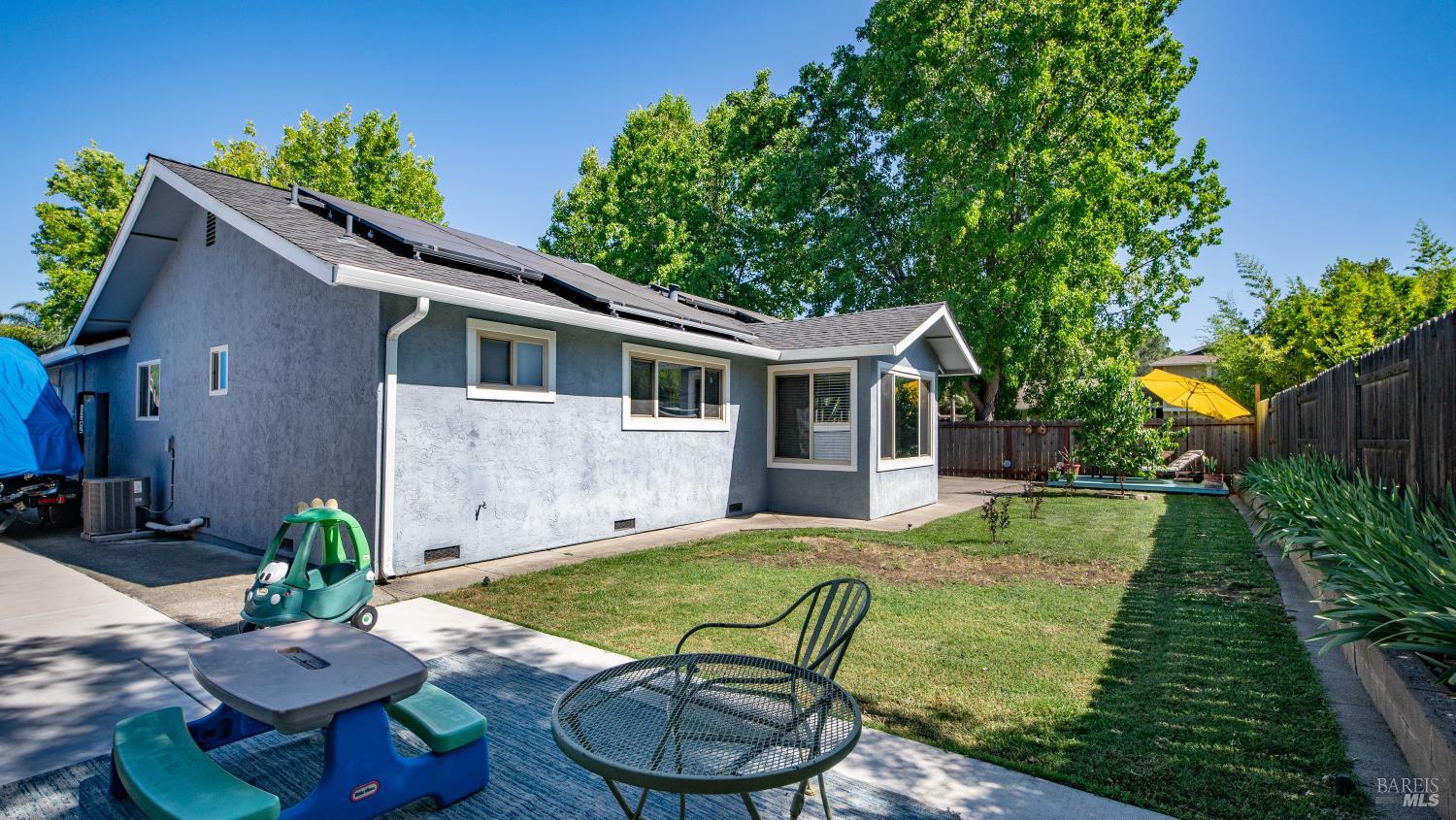 400 Corte Cadiz Vacaville CA 95688