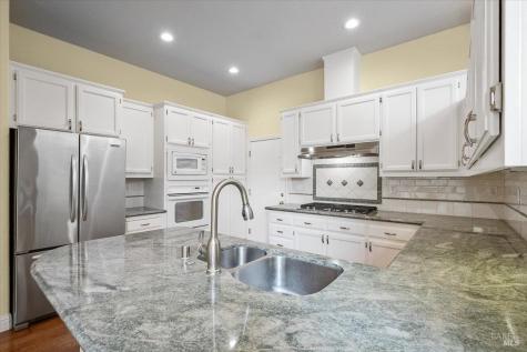 1197 Vintage Greens Drive Windsor CA 95492