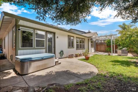 1197 Vintage Greens Drive Windsor CA 95492