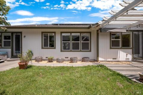 1197 Vintage Greens Drive Windsor CA 95492