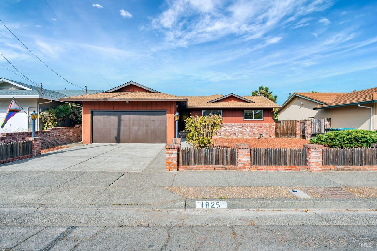 1625 Jennings Avenue Santa Rosa CA 95401