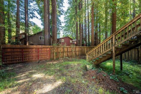 17390 Riverside Drive Guerneville CA 95446