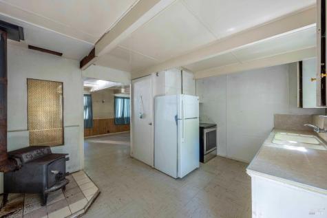 17390 Riverside Drive Guerneville CA 95446