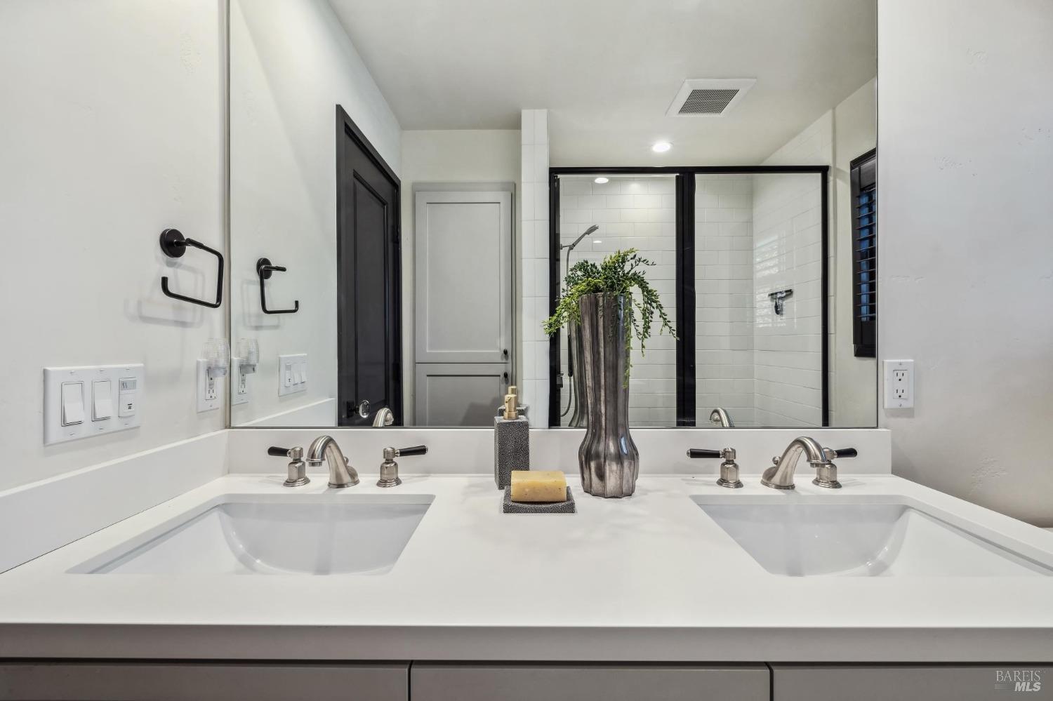 1929 Mora Avenue Calistoga CA 94515