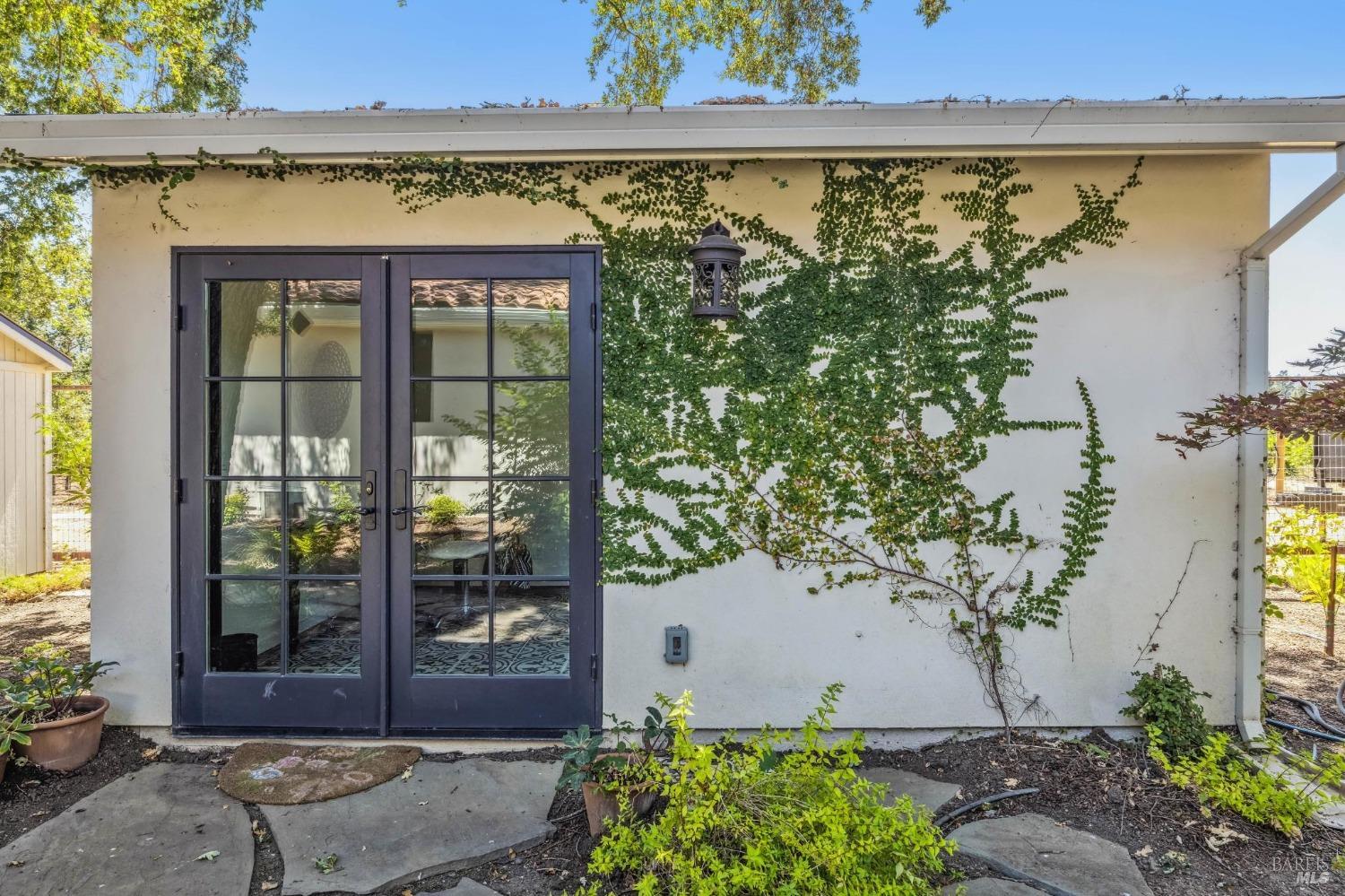 1929 Mora Avenue Calistoga CA 94515