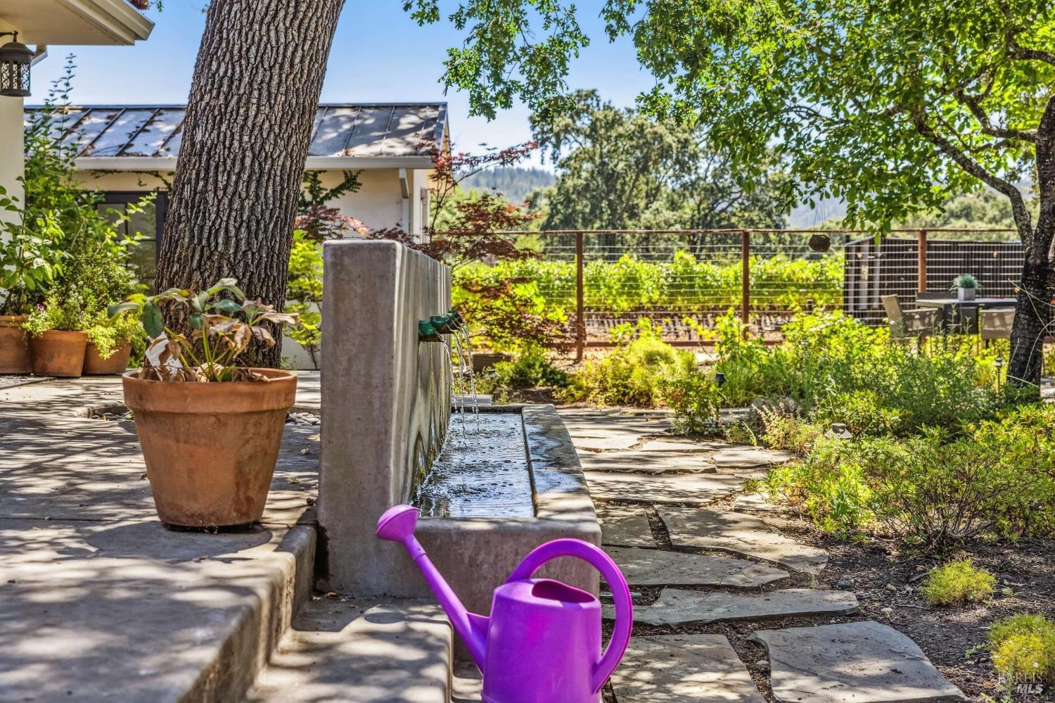 1929 Mora Avenue Calistoga CA 94515