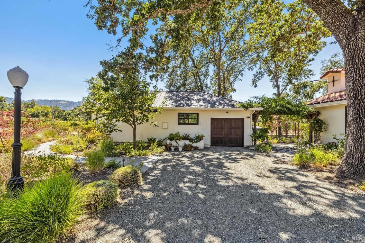 1929 Mora Avenue Calistoga CA 94515