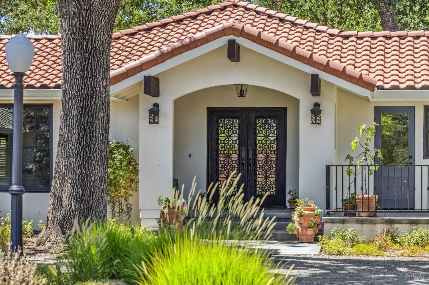 1929 Mora Avenue Calistoga CA 94515