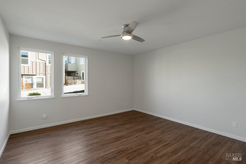 589 Sapphire Street Petaluma CA 94952