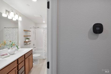 589 Sapphire Street Petaluma CA 94952