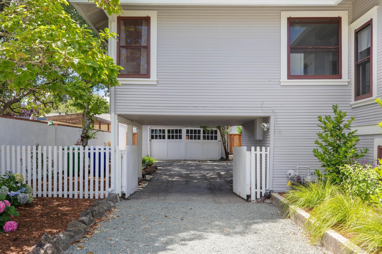 521 Patchett Street Napa CA 94559