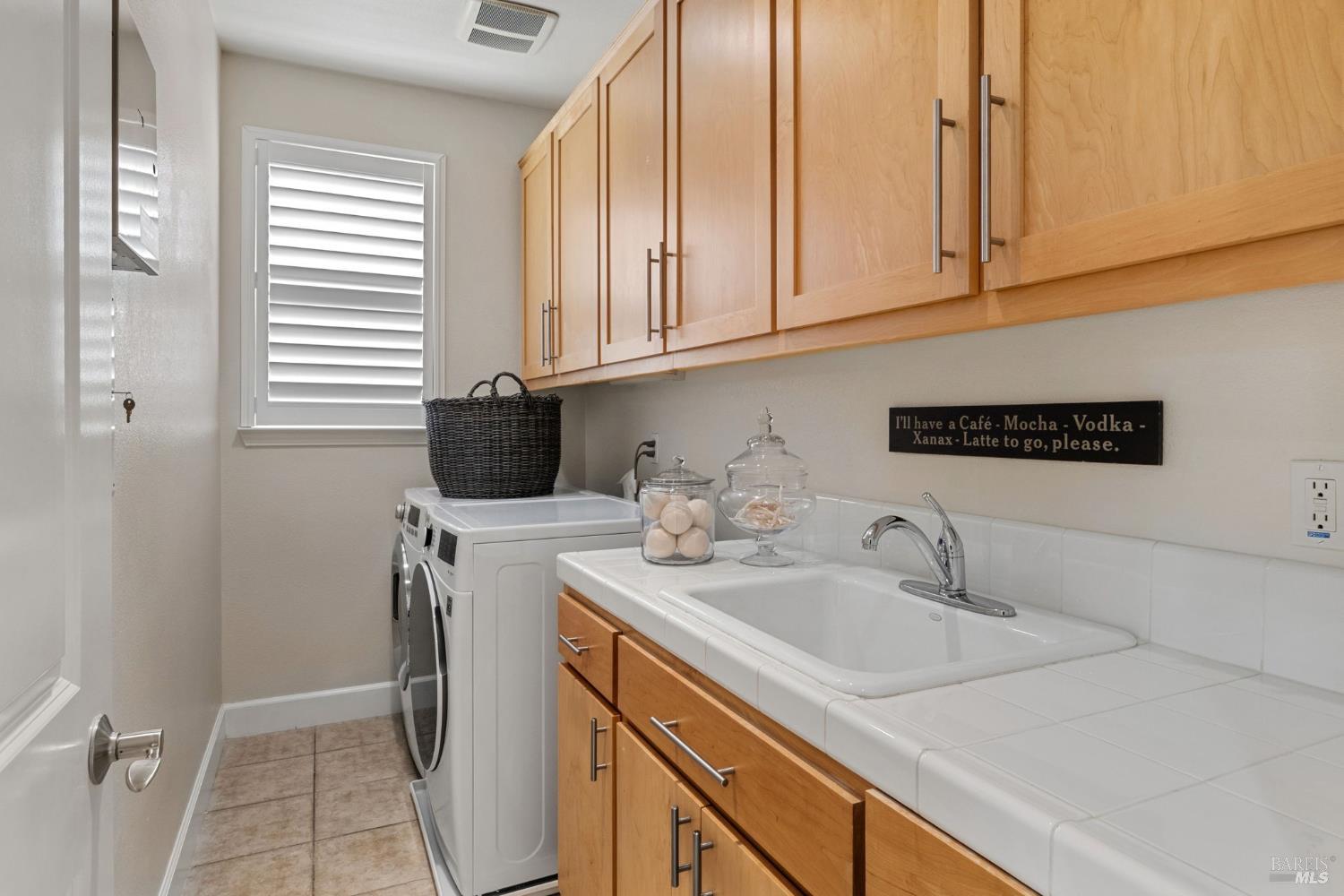 405 Brockman Lane Sonoma CA 95476
