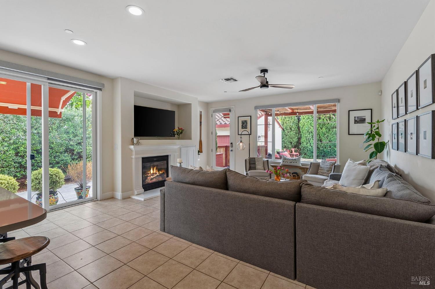 405 Brockman Lane Sonoma CA 95476