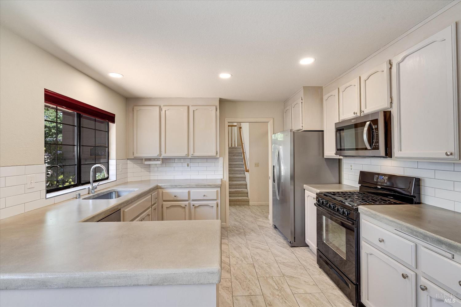129 S Temelec Circle Sonoma CA 95476