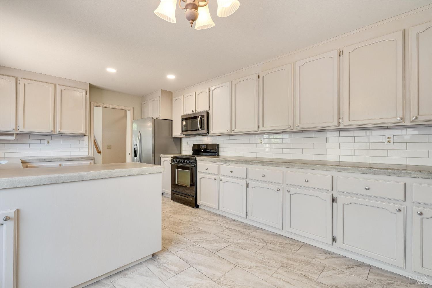 129 S Temelec Circle Sonoma CA 95476