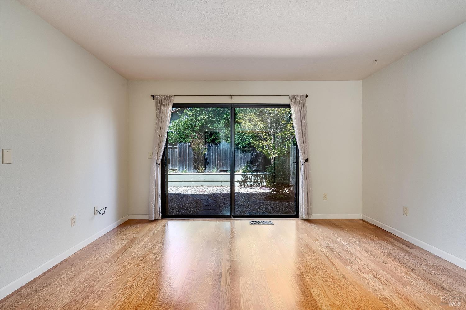 129 S Temelec Circle Sonoma CA 95476
