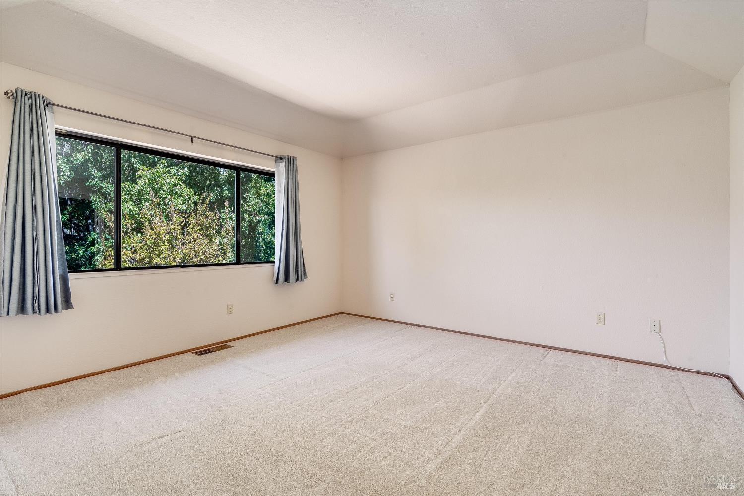 129 S Temelec Circle Sonoma CA 95476