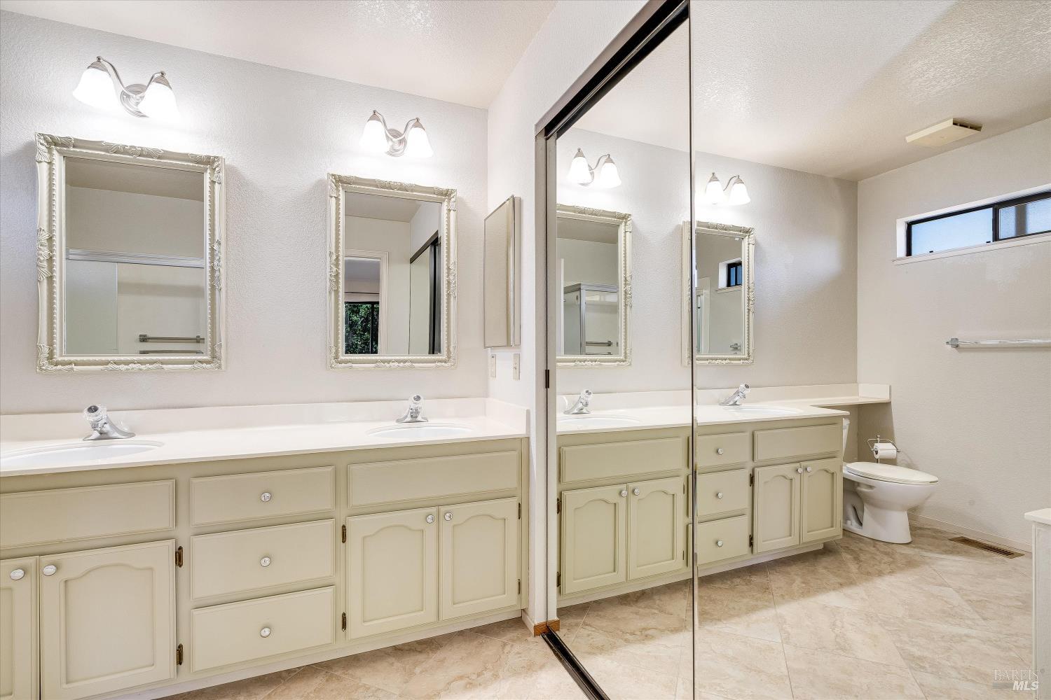 129 S Temelec Circle Sonoma CA 95476