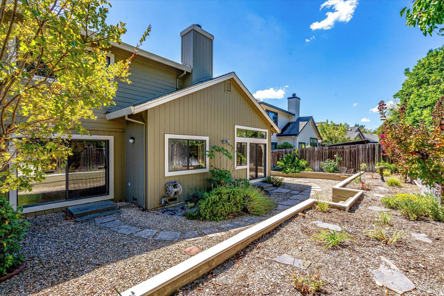 129 S Temelec Circle Sonoma CA 95476