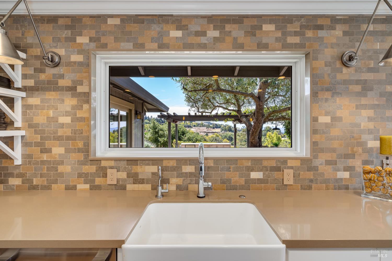 4737 Pressley Road Santa Rosa CA 95404