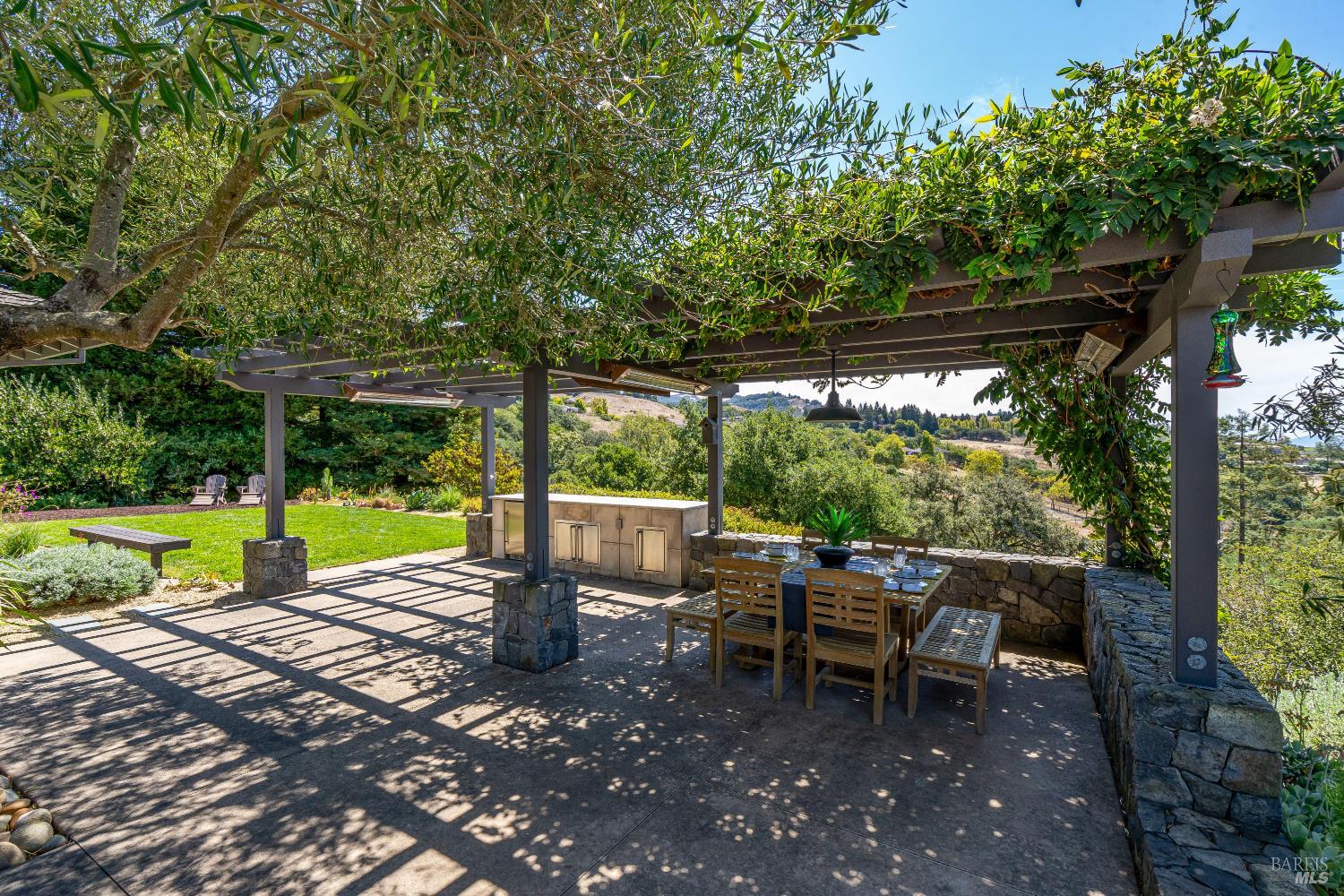 4737 Pressley Road Santa Rosa CA 95404
