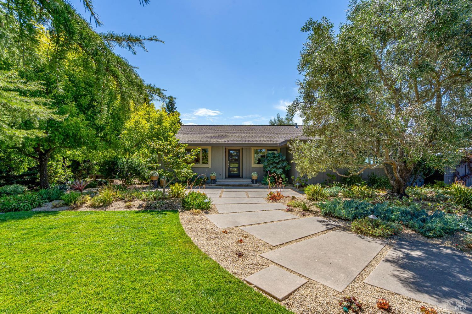 4737 Pressley Road Santa Rosa CA 95404