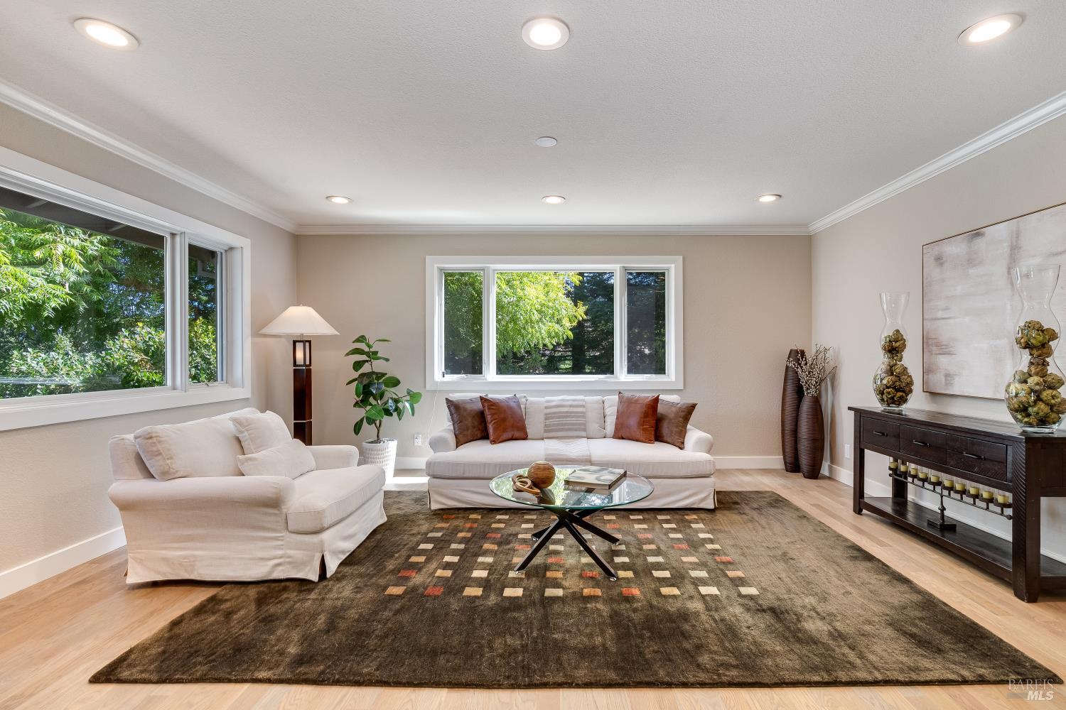 4737 Pressley Road Santa Rosa CA 95404