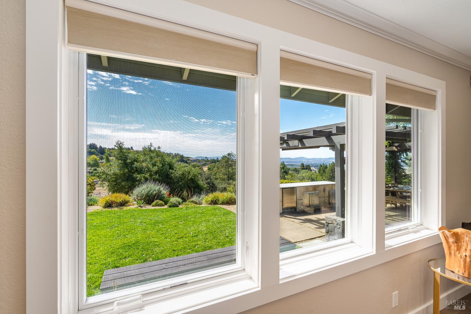 4737 Pressley Road Santa Rosa CA 95404