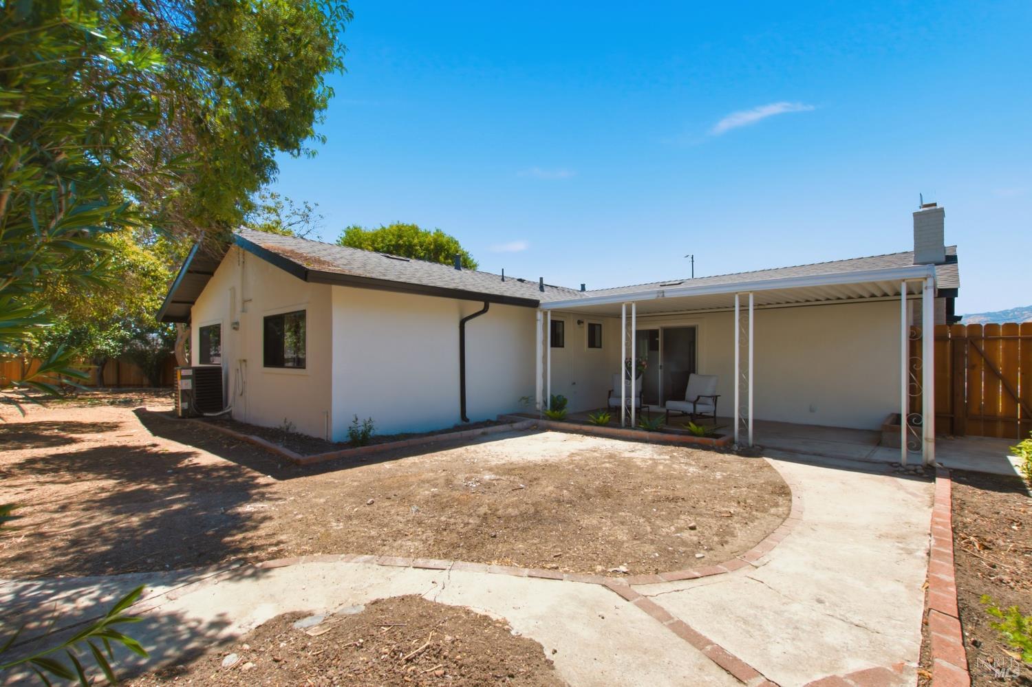 301 Plum Street Vacaville CA 95688