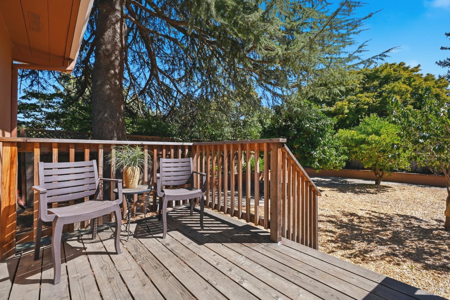2139 Lone Oak Avenue Napa CA 94558