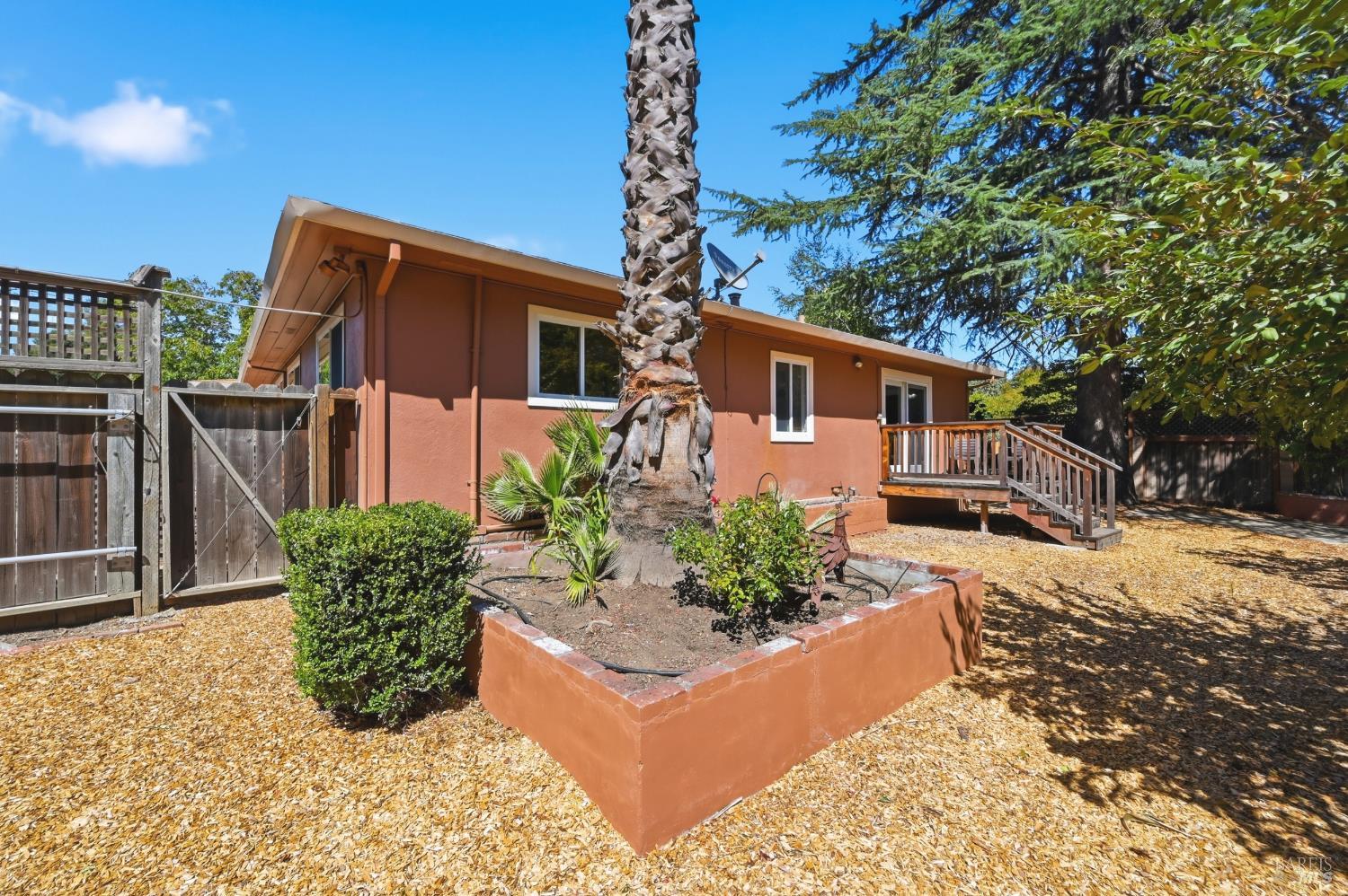 2139 Lone Oak Avenue Napa CA 94558