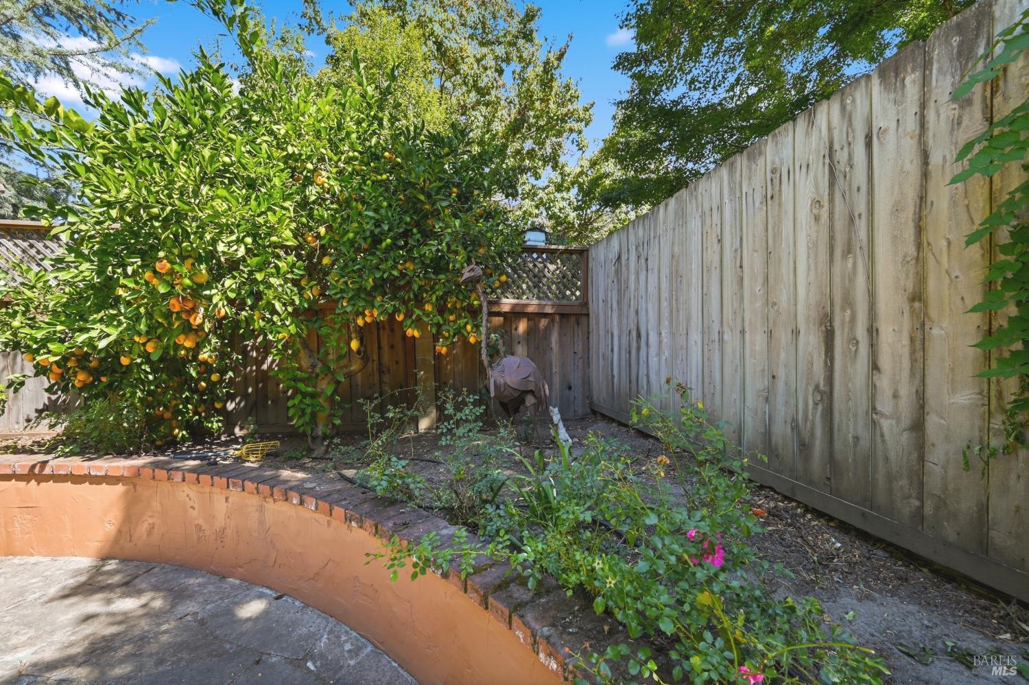 2139 Lone Oak Avenue Napa CA 94558