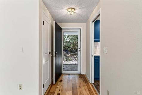 6447 Mesa Oaks Court Santa Rosa CA 95409