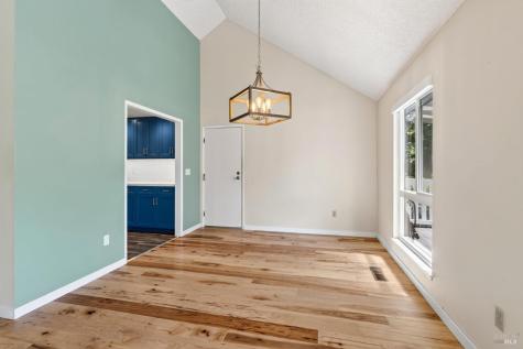6447 Mesa Oaks Court Santa Rosa CA 95409