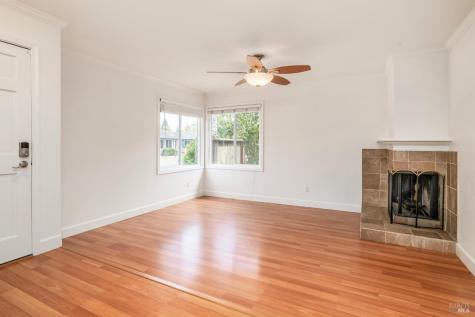 2486 Copperfield Drive Santa Rosa CA 95401