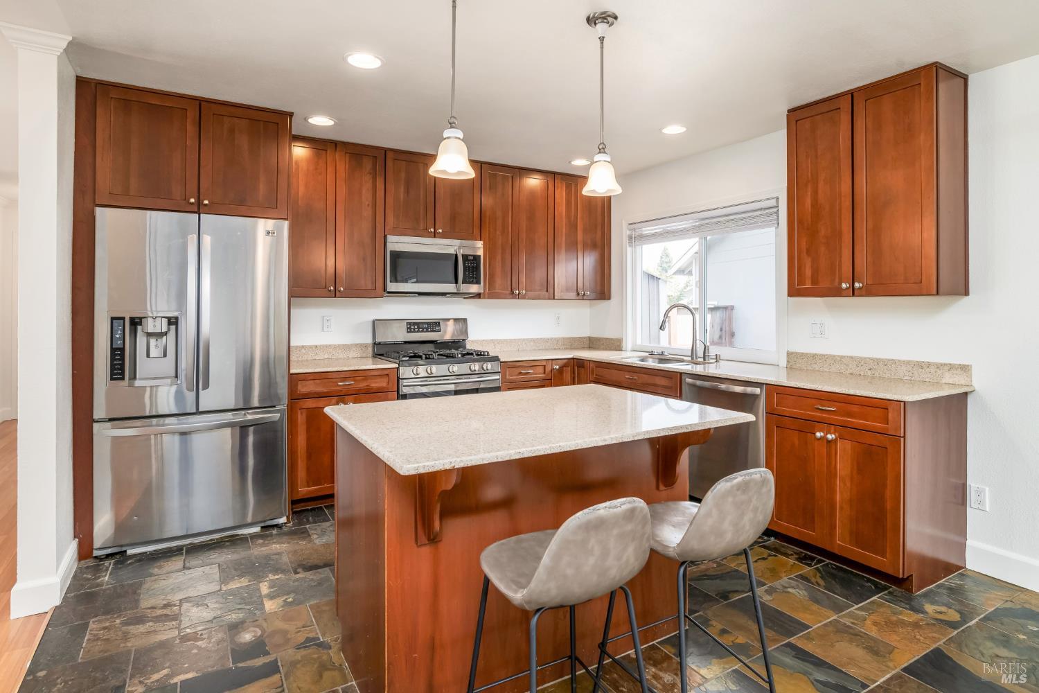 2486 Copperfield Drive Santa Rosa CA 95401