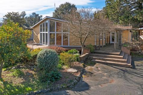 8456 Kennedy Road Sebastopol CA 95472