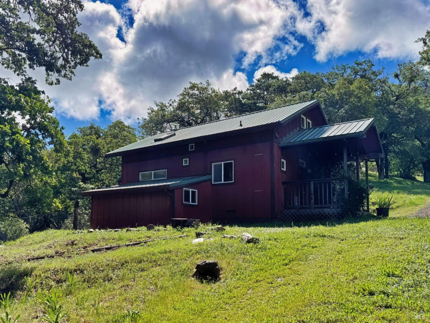 2501 Main Ranch Road Redwood Valley CA 95470